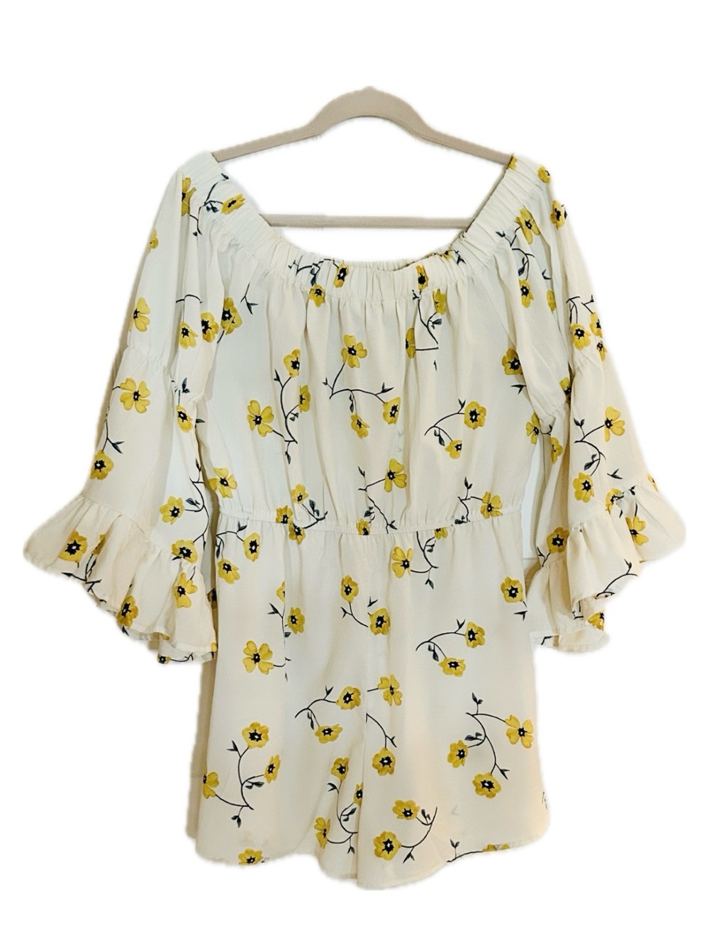 Off-Shoulder Floral romper short set